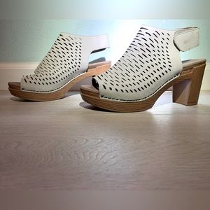 So so so cute Danskos, size 40